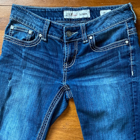 BKE jeans 27 Straight Leg - Picture 2 of 7